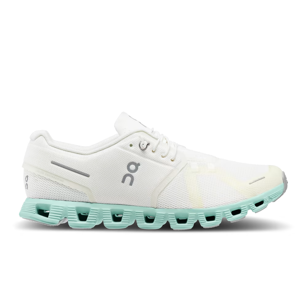 ON CLOUD 5 – Men  Lifestyle shoes มีหลายสีให้เลือก (สินค้าพรีออเดอร์)