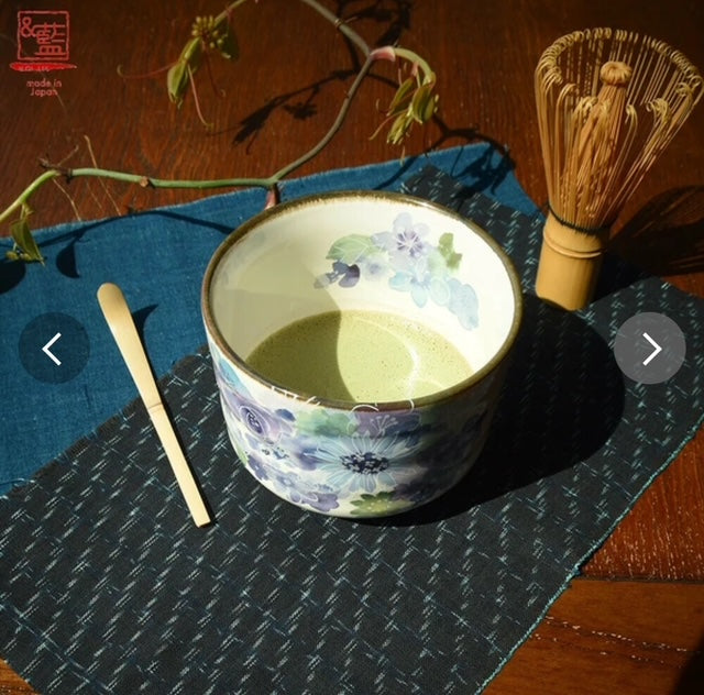 ชุดชงมัทฉะแบบญี่ปุ่น ลายซากุระ / ลายดอกไม้ญี่ปุ่นJapanese Matcha Tea Set – Sakura / Floral Design – Made in Japan